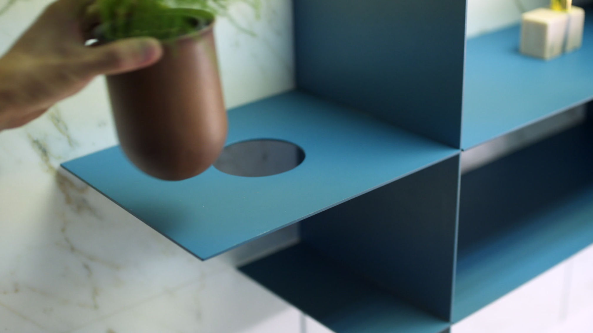 Mur Marble Wall System